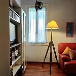 Maison Mondrian, A Due Passi Dal Duomo Apartment *