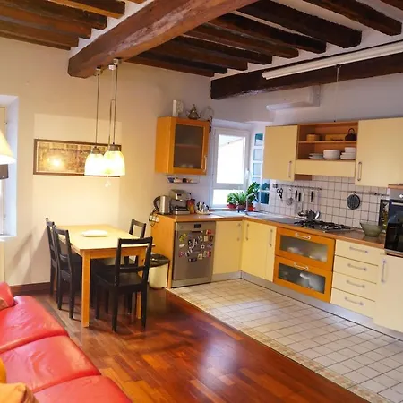 Maison Mondrian Appartamento Con Ascensore A Due Passi Dal Duomo * Modena