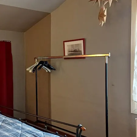 Appartement Maison Mondrian Appartamento Con Ascensore A Due Passi Dal Duomo Modena