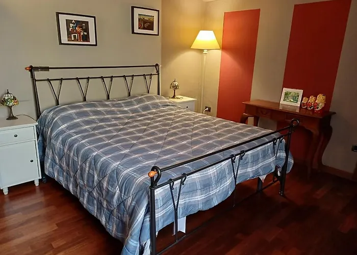 Maison Mondrian, A Due Passi Dal Duomo 公寓