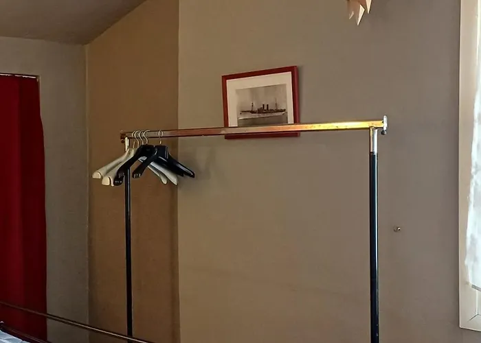 公寓 Maison Mondrian, A Due Passi Dal Duomo 摩德纳